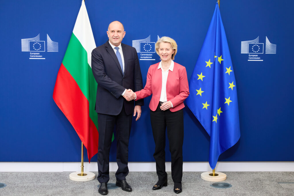 Bulgaria: excessive deficit procedure launched six months after euro adoption