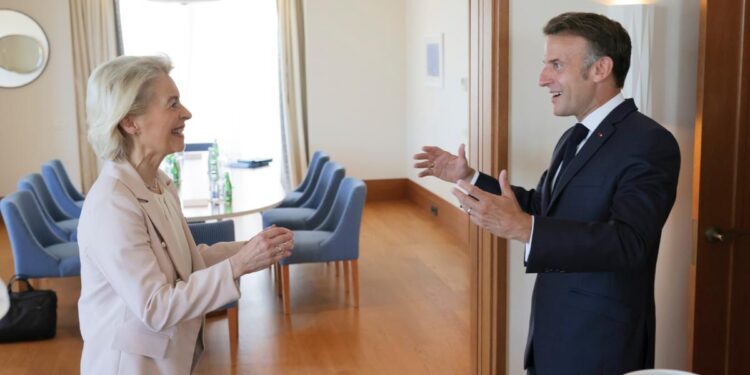La presidente della Commissione europea Ursula von der Leyen e il presidente francese Emmanuel Macron in Montenegro [Foto: EC - Audiovisual Service]