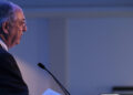 Il commissario europeo per la Pesca e gli oceani, Costas Kadis, interviene alla presentazione dell'annuncio strategico del programma per lo sviluppo sostenibile dell'Oceano Indiano occidentale. Crediti: Commissione europea
