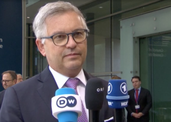 Il commissario per gli Affari interni e l’immigrazione, Magnus Brunner,al consiglio GAI del 4 giugno 2026. Crediti: EBS Audiovisual Service
