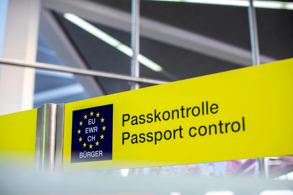 EU Migration and Asylum Pact takes effect, but “no country is ready”