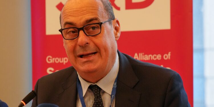 L'eurodeputato Nicola Zingaretti durante la presentazione del patto del Mediterraneo alla stampa, 3 giugno 2026. Crediti: Staff del PD al Parlamento europeo
