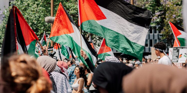 Manifestazioni per la Flottilla e la Palestina [foto: unsplash]