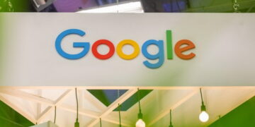 GOOGLE INSEGNA LOGO AZIENDA [foto: imagoeconomica]