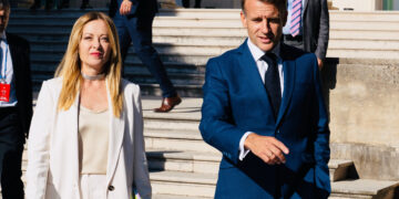 LA PRESIDENTE DEL CONSIGLIO GIORGIA MELONI, EMMANUEL MACRON PRESIDENTE DELLA REPUBBLICA FRANCESE (Antibes, 25 giugno 2026). Imagoeconomica