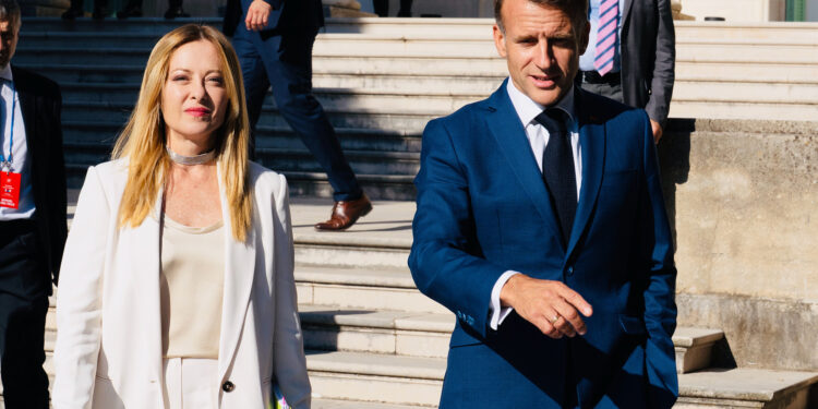 LA PRESIDENTE DEL CONSIGLIO GIORGIA MELONI, EMMANUEL MACRON PRESIDENTE DELLA REPUBBLICA FRANCESE (Antibes, 25 giugno 2026). Imagoeconomica