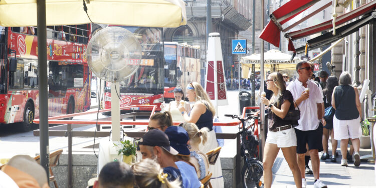 Emergenza caldo a Milano: Clemente Marmorino via Imagoeconomica