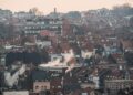 Emissioni dai tetti di Bruxelles all'alba. Source: Mauro Bottaro EC - Audiovisual Service