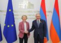La presidente della Commissione europea, Ursula von der Leyen, e il primo ministro, Nikol Pashinyan, ad Yerevan (2 luglio 2026). Source: EU Commission