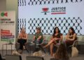 Da sinistra a destra l’eurodeputata de ‘La Sinistra’, Hanna Gedin, la co-presidente della European Left Alliance, Catarina Martins, l’eurodeputata de ‘La Sinistra’, Manon Aubry, e l’eurodeputata de ‘La Sinistra’, Isabel Serra Sánchez durante la cerimonia di chiusura delle firme. Crediti: Lillo Mendola