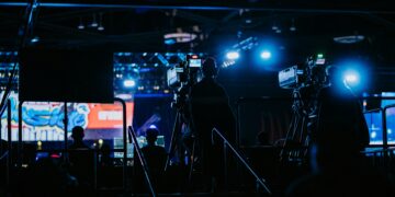Televisioni. Crediti: Gabriel Avalos via Unsplash
