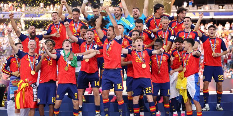 La Spagna campione del mondo 2026 [foto: FIFA, account X. https://x.com/FIFAcom/status/2078976112772702222/photo/1]