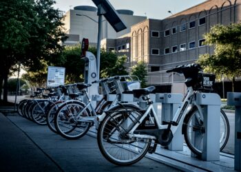 Bici elettrica. Crediti: Trac Vu via Unsplash