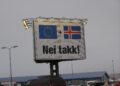 "UE + Islanda, No grazie". Cartello anti-adesione del 2013 [foto: Arctic Falcon/Wikimedia Commons]