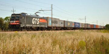 GTS LOGISTIC - Trasporto ferroviario delle merci [foto: imagoeconomica]