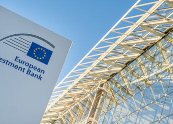 Banca europea per gli investimenti. Crediti: Banca europea per gli investimenti via Imagoeconomica