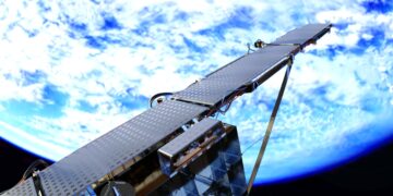 Satellite nell'orbita terrestre [foto: imagoeconomica]