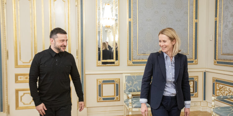 Visita dell'Alta rappresentante per la Politica estera e di sicurezza dell’UE, Kaja Kallas, al presidente dell'Ucraina, Volodymyr Zelenskyy, ottobre 2025. Crediti: Commissione europea