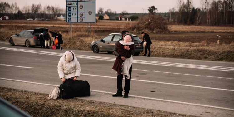 Migranti. Crediti: Kevin Bückert via Unsplash