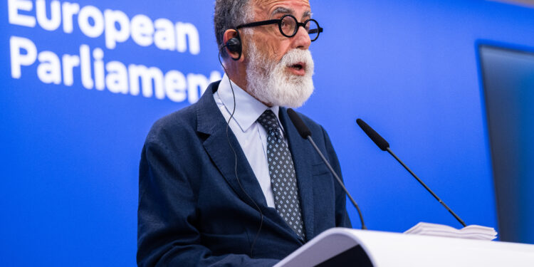 L'eurodeputato (S&D), eletto con il Partito Democratico, Sandro Ruotolo. Crediti: Parlamento europeo