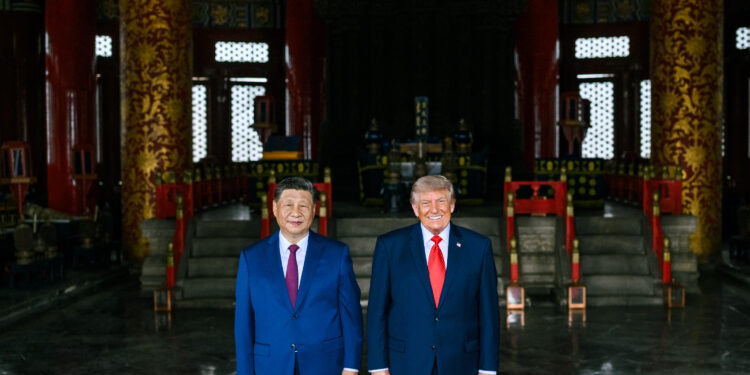 I presidenti cinese, Xi Jinping, e statunitense, Donald Trump, in un incontro a maggio 2026. Source: Imagoeconomica