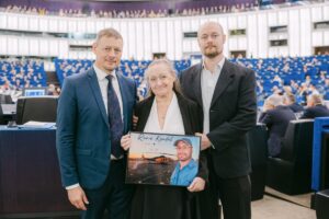 Tue, Margit, Kaare Kyndal: la famiglia del pilota danese Rune Kyndal ospite durante il discorso sullo stato dell'Unione. 16 settembre 2026. Source: EU Commission
