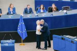 La presidente della Commissione europea, Ursula von der Leyen, e il primo ministro canadese, Mark Carney. 16 settembre 2026. Source: EU Commission
