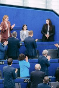 Sasha, ginnasta ucraina, ospite durante il discorso sullo stato dell'Unione. 16 settembre 2026. Source: EU Commission