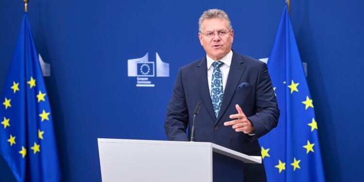 Il commissario europeo al Commercio, Maroš Šefčovič, nel punto stampa sull'intesa per procedere ad un accordo con le Filippine. 22 settembre 2026. Source: EU Commission