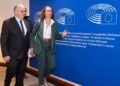 La neoeletta presidente del Consiglio economico, sociale e ambientale francese, Claire Thoury, con il presidente del CESE, Séamus Boland. Source: EESC
