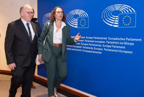 La neoeletta presidente del Consiglio economico, sociale e ambientale francese, Claire Thoury, con il presidente del CESE, Séamus Boland. Source: EESC