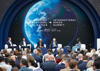 Il commissario per la Difesa, Andrius Kubilius, al summit internazionale sullo spazio [Parigi, 10 settembre 2026. Foto: Geoffroy Van der Hasselt/CE - Service audiovisuel, European Union]