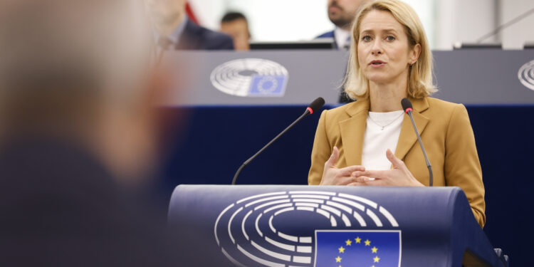 L’Alta rappresentante per la politica estera e di sicurezza dell’UE, Kaja Kallas, al dibattito sulle rotte commerciali nel Maro Nero del 20 ottobre 2026. Crediti: Parlamento europeo