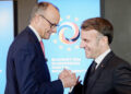 Il cancelliere tedesco, Friedrich Merz, e il presidente francese Emmanuel Macron alla conferenza sulla sovranità tecnologica in Europa. Source: Bundesregierung/ Jesco Denzel via Imagoeconomica