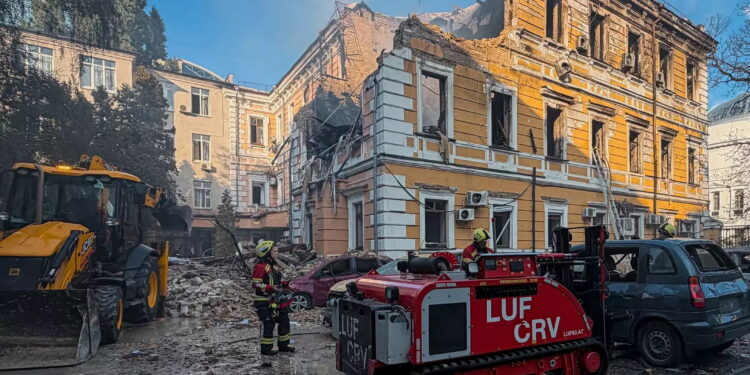 Russian raid hits one of the buildings of the National Academy of Sciences of Ukraine (28 September 2026). Source: Imagoeconomica