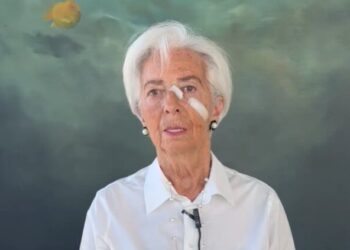 La presidente della BCE, Christine Lagarde, nel video in cui annuncia le sue dimissioni. 29 ottobre 2026. Source: Eunews via X