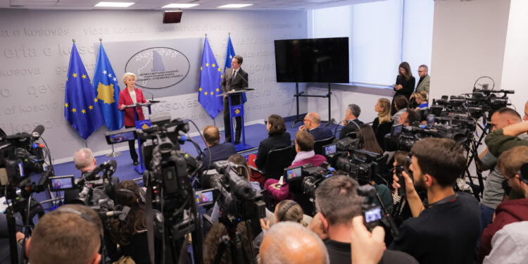 Albert Kurti e von der Leyen - Pristina, Kosovo