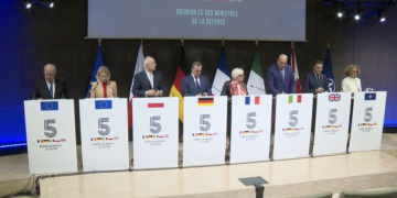 E5 Parigi Kiev Kaja Kallas Guido Crosetto
