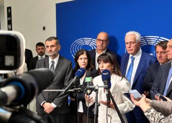 I presidenti di alcune Regioni italiane e alcuni eurodeputati commentano la proposta irlandese per il prossimo QFP. Crediti: Staff PD del Parlamento europeo