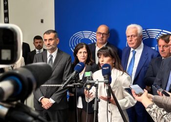 I presidenti di alcune Regioni italiane e alcuni eurodeputati commentano la proposta irlandese per il prossimo QFP. Crediti: Staff PD del Parlamento europeo