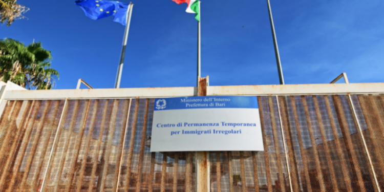 [foto: Saverio De Giglio/imagoeconomica]