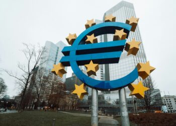 La Banca centrale europea ha deciso di lasciare invariati i tassi. 29 Ottobre 2026. Source: Photo de Masood Aslamisur Unsplash