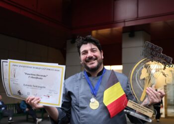Il Belgio vince la medaglia d'oro per il miglior panettone artistico al mondo. Ma è fatto dall'italiano Antonio Santangelo.