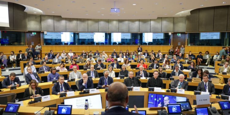 Un momento della riflessione guidata da Nicola Zingaretti (Foto: Delegazione PD)