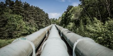 Pipeline. Photo de Wolfgang Weisersur Unsplash